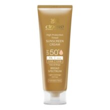 کرم ضد آفتاب سینره مدل Natural Beige SPF50 حجم 50 میلی لیتر